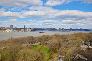 5 Riverside Dr, New York City, NY 10023 - Photo 2