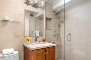 415 E 52nd St, New York City, NY 10022 - Photo 8