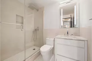 303 Greenwich St, New York City, NY 10013 - Photo 8
