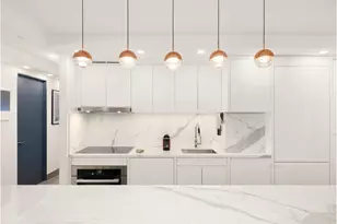 303 Greenwich St, New York City, NY 10013 - Photo 4