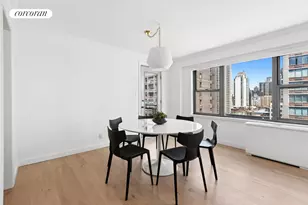 360 E 72nd St, New York City, NY 10021 - Photo 2