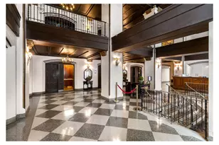 320 E 42nd St, New York, NY 10017 - Photo 8