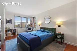 70-25 Yellowstone Blvd, New York City, NY 11375 - Photo 4