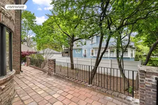 2103 Glenwood Rd, New York City, NY 11210 - Photo 22