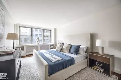 209 E 56th Street #8D, New York, NY 10022 - Photo 4