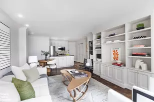 209 E 56th St, New York City, NY 10022 - Photo 2