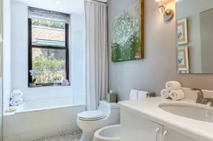 235 E 73rd St, New York City, NY 10021 - Photo 12