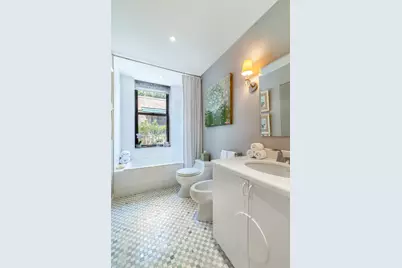235 E 73rd Street #PHA, New York City, NY 10021 - Photo 12