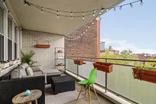 370 Ocean Pkwy, New York City, NY 11218 - Photo 10