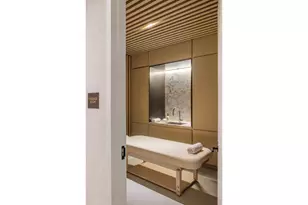 215 W 28th St, New York, NY 10001 - Photo 24
