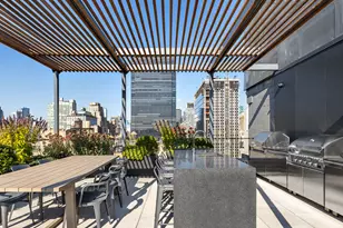215 W 28th St, New York City, NY 10001 - Photo 18