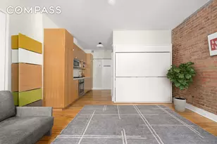 421 W 22nd St, New York, NY 10011 - Photo 6