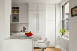 39 Plaza St W, New York City, NY 11217 - Photo 6