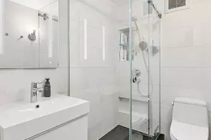 250 Mercer St, New York, NY 10012 - Photo 10
