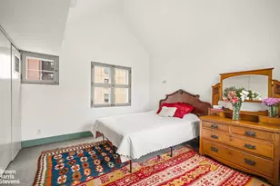 140 W 80th St, New York, NY 10024 - Photo 6