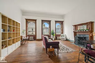 140 W 80th St, New York City, NY 10024 - Photo 1