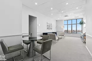 500 W 43rd St, New York, NY 10036 - Photo 10