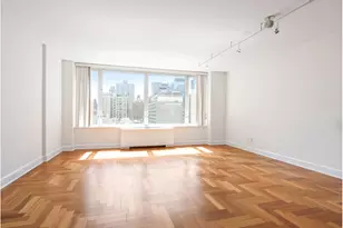 220 Riverside Blvd, New York City, NY 10069 - Photo 2
