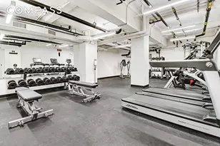 176 W 87th St, New York City, NY 10024 - Photo 8