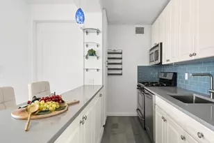 205 West End Ave, New York City, NY 10023 - Photo 4