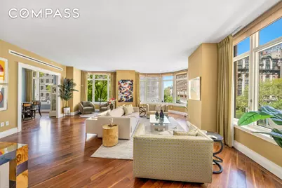2150 Broadway #4A, New York City, NY 10023 - Photo 1