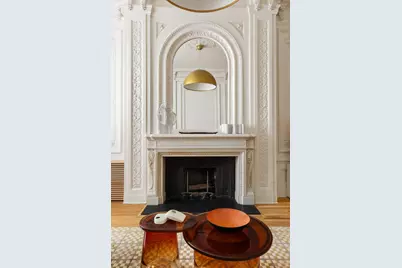 35 E 68th Street #1A, New York, NY 10065 - Photo 2