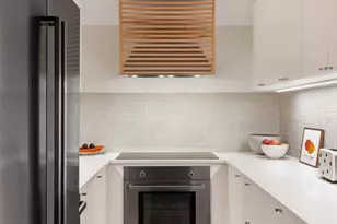 35 E 68th St, New York City, NY 10065 - Photo 6