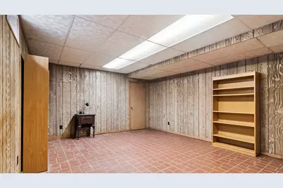 64-22 136th Street, New York City, NY 11367 - Photo 12