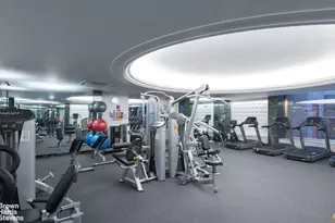 360 E 72nd St, New York City, NY 10021 - Photo 14