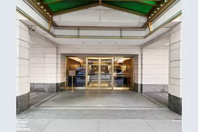 360 E 72nd Street #B1001, New York City, NY 10021 - Photo 10