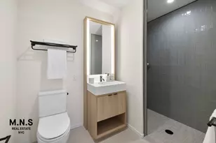 11 Ocean Pkwy, New York City, NY 11218 - Photo 12
