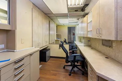 400 E 56th Street #MEDICAL, New York, NY 10022 - Photo 8