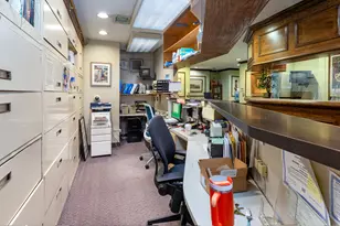 400 E 56th St, New York, NY 10022 - Photo 2