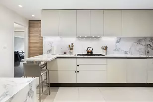525 E 80th St, New York City, NY 10075 - Photo 4