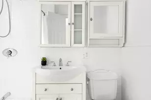 221 W 82 St, New York City, NY 10024 - Photo 6