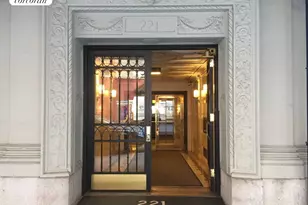 221 W 82 St, New York City, NY 10024 - Photo 8