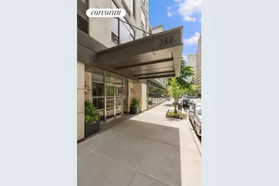 389 E 89th Street #9B, New York City, NY 10128 - Photo 12