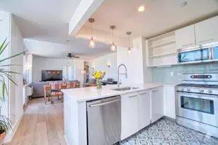 5-09 48th Ave, New York City, NY 11101 - Photo 6