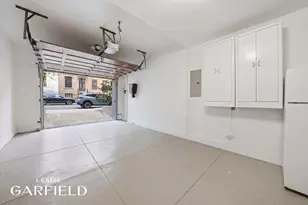 432 E 84th St, New York City, NY 10028 - Photo 4