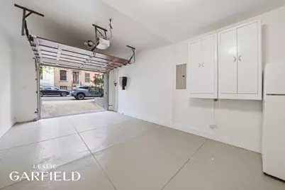 432 E 84th Street, New York, NY 10028 - Photo 4