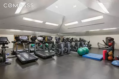 311 W Broadway #4D, New York City, NY 10013 - Photo 26