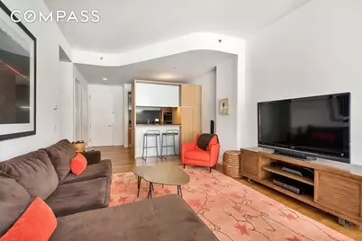 311 W Broadway #4D, New York City, NY 10013 - Photo 4