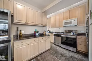 227 E 57th St, New York City, NY 10022 - Photo 4