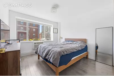 400 E 14th Street #4C, New York, NY 10009 - Photo 4