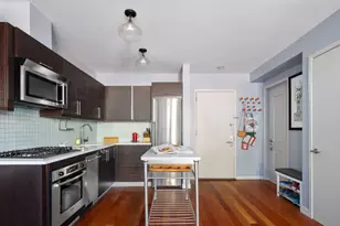 185 13th St, New York City, NY 11215 - Photo 2