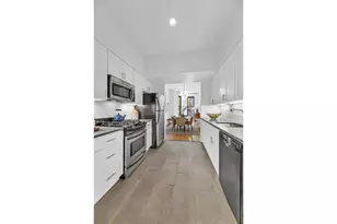 741 President St, New York City, NY 11215 - Photo 2