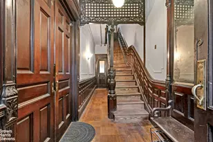126 W 121st St, New York, NY 10027 - Photo 4