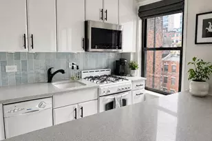 333 E 53rd St, New York City, NY 10022 - Photo 4