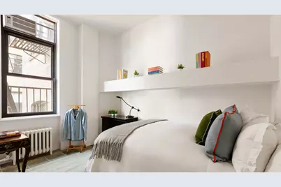 27 W 67th Street #8REW, New York, NY 10023 - Photo 6