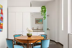 27 W 67th St, New York City, NY 10023 - Photo 4